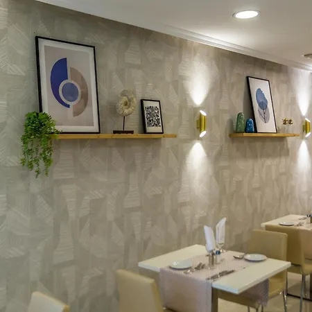 Arenas, Affiliated By Melia Hotel Benalmadena