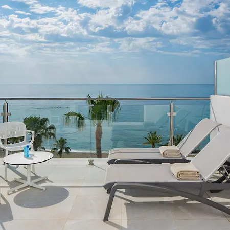 Hotel Arenas, Affiliated By Melia